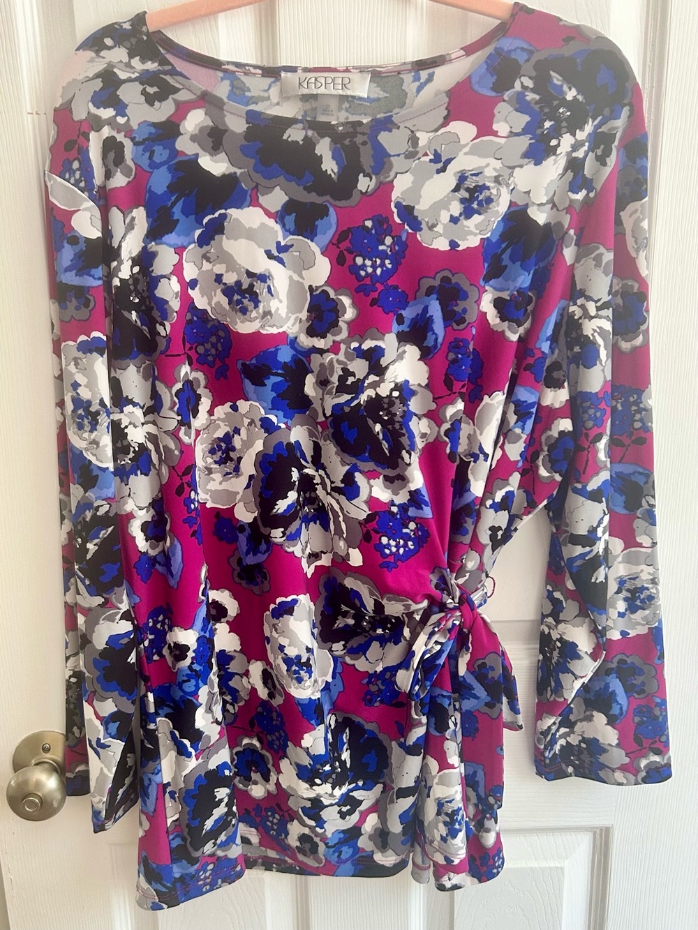Kasper Women's Magenta Floral Long-Sleeve Tunic